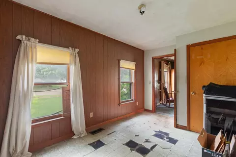 Bedroom - 306 Summer, Adrian, MI 49221 photo 1 of 6