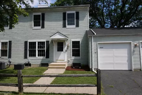38615 Diamond Head, Clinton Township, MI 48038