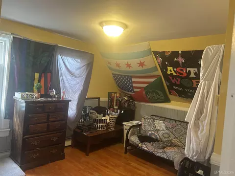 Bedroom - 313-315 E Pearl, Ishpeming, MI 49849 photo 4 of 10