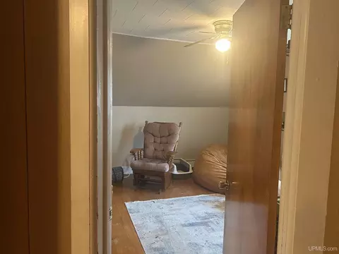 Bedroom - 313-315 E Pearl, Ishpeming, MI 49849 photo 5 of 10