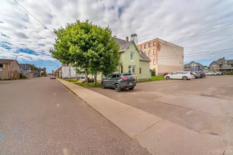 Exterior - 313-315 E Pearl, Ishpeming, MI 49849 photo 3 of 11