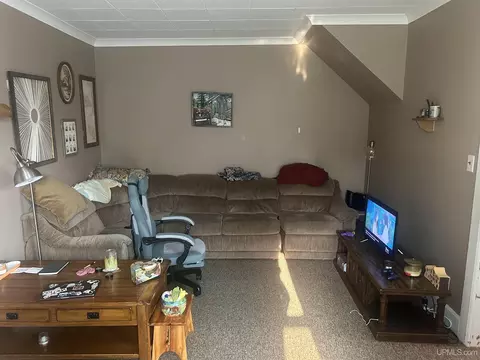 Living - 313-315 E Pearl, Ishpeming, MI 49849 photo 4 of 4
