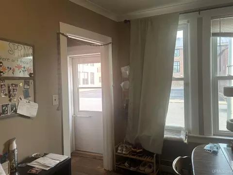 Entry Way - 313-315 E Pearl, Ishpeming, MI 49849 photo 15 of 15