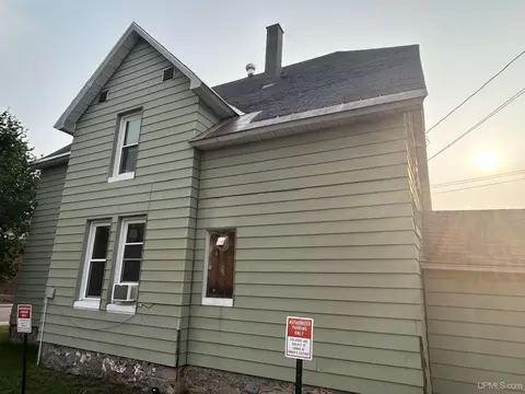 Exterior - 313-315 E Pearl, Ishpeming, MI 49849 photo 11 of 11