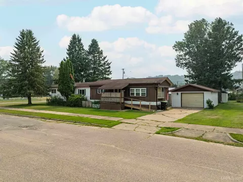 Other - 352 E 2nd, Caspian, MI 49915 photo 3 of 11