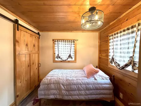 Bedroom - 16715 Co Rd Cgps, Ishpeming, MI 49849 photo 5 of 6