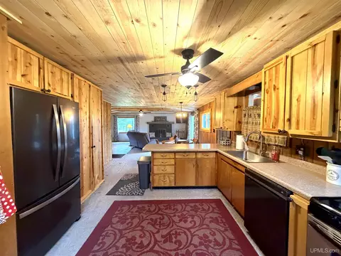 Kitchen - 16715 Co Rd Cgps, Ishpeming, MI 49849 photo 1 of 3