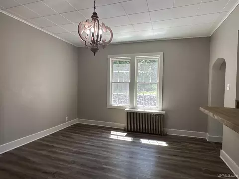 Dining - 502 Luoma, Wakefield, MI 49968 photo 2 of 2