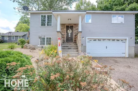 420 Sciota, Laingsburg, MI 48848