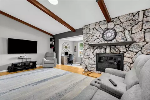 Living - 7315 Flamingo, Clay, MI 48001 photo 1 of 3