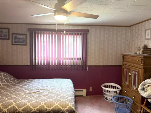Bedroom - 518 E Rdg, Ishpeming, MI 49849 photo 4 of 10
