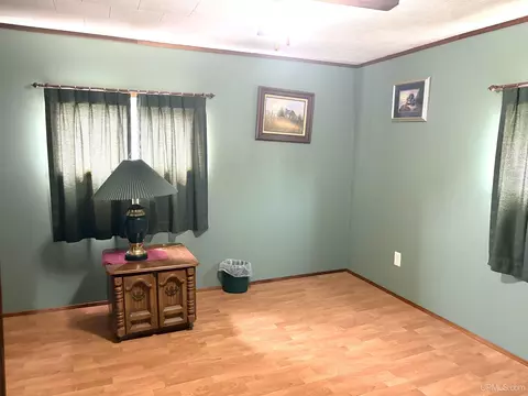 Bedroom - 518 E Rdg, Ishpeming, MI 49849 photo 8 of 10