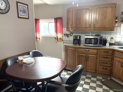 Kitchen - 518 E Rdg, Ishpeming, MI 49849 photo 3 of 3