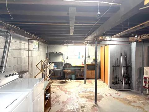 Other - 518 E Rdg, Ishpeming, MI 49849 photo 13 of 15