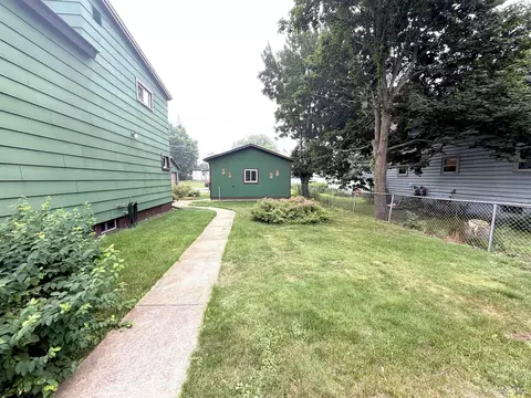 Exterior - 518 E Rdg, Ishpeming, MI 49849 photo 8 of 11
