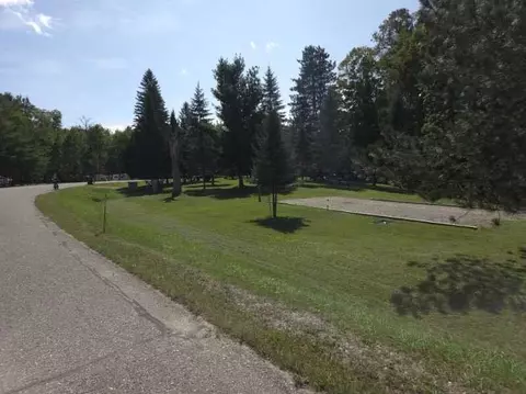 5347 Dover, Gladwin, MI 48624 photo 4