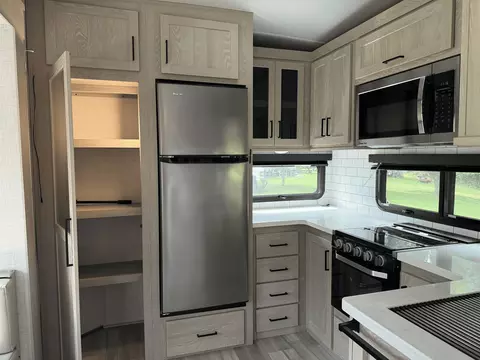 5347 Dover, Gladwin, MI 48624 photo 7