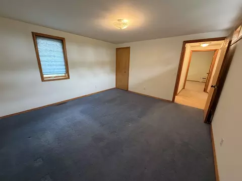 Bedroom - 6496 E Carpenter, Flint, MI 48506 photo 3 of 4