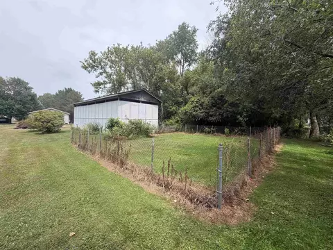 Exterior - 6496 E Carpenter, Flint, MI 48506 photo 5 of 5