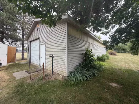 Other - 6496 E Carpenter, Flint, MI 48506 photo 12 of 17