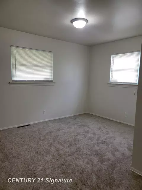 Bedroom - 2031 Chelan, Flint, MI 48503 photo 1 of 1