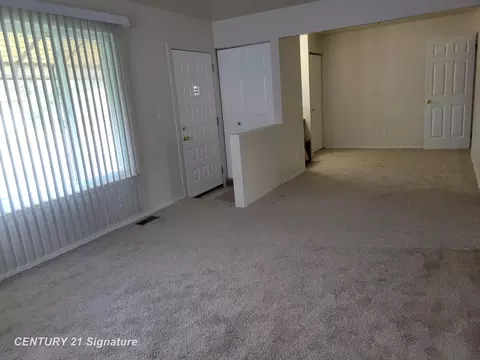 Living - 2031 Chelan, Flint, MI 48503 photo 1 of 2