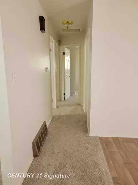 Entry Way - 2031 Chelan, Flint, MI 48503 photo 1 of 1