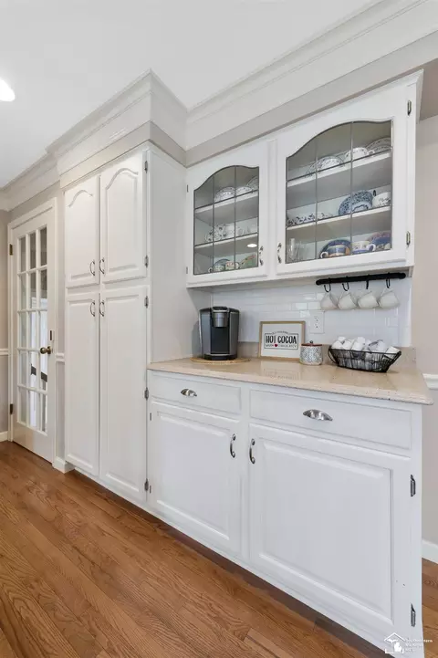 Kitchen - 542 Fox, Monroe, MI 48161 photo 4 of 8