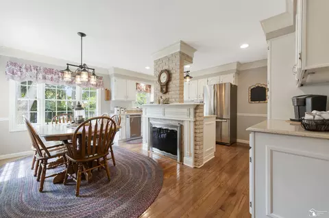Kitchen - 542 Fox, Monroe, MI 48161 photo 1 of 8