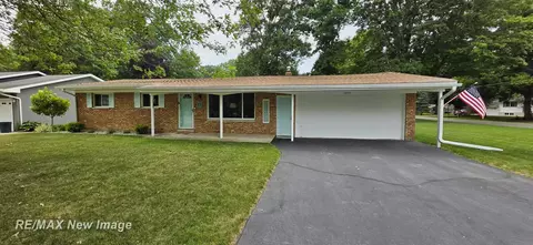 1050 Curwood, Saginaw, MI 48609