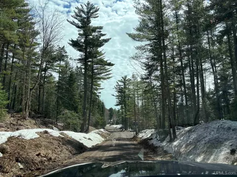 Other - 401 N Basin, Ishpeming, MI 49849 photo 15 of 15