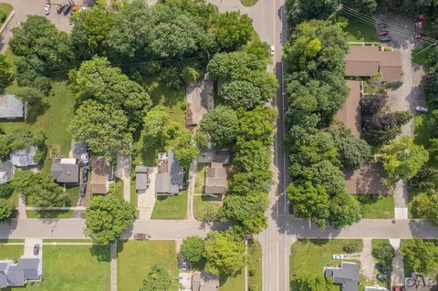 View/Area - 102 N Division, Tecumseh, MI 49286 photo 4 of 10
