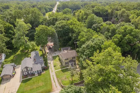 View/Area - 102 N Division, Tecumseh, MI 49286 photo 5 of 10