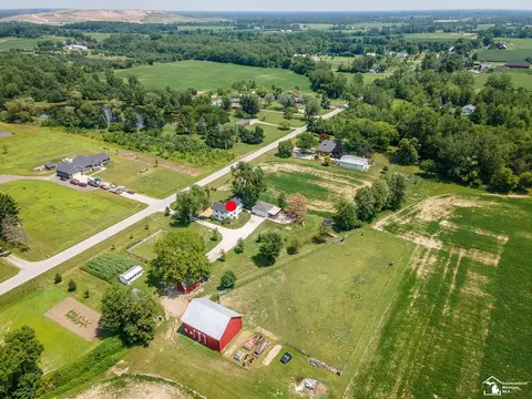 View/Area - 4803 Colf, Carleton, MI 48117 photo 3 of 5