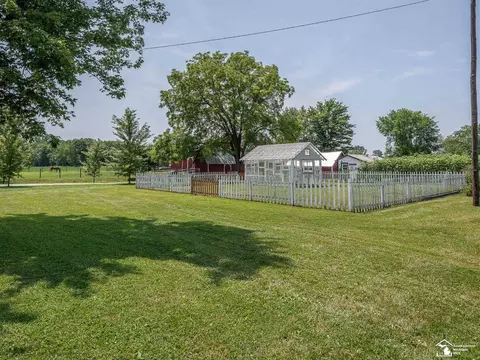 Exterior - 4803 Colf, Carleton, MI 48117 photo 6 of 13