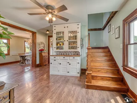 Entry Way - 4803 Colf, Carleton, MI 48117 photo 4 of 6