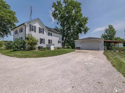 Exterior - 4803 Colf, Carleton, MI 48117 photo 2 of 13