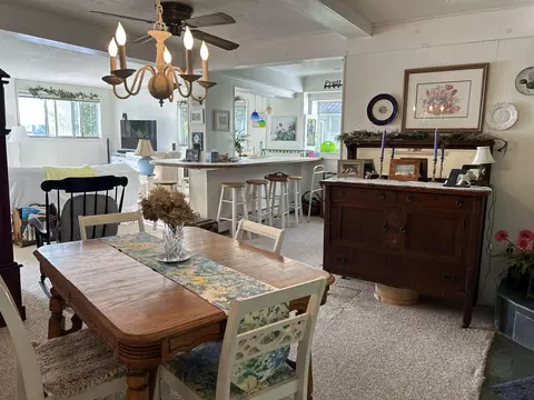 Dining - 1777 E Pratt Lk, Gladwin, MI 48624 photo 1 of 2