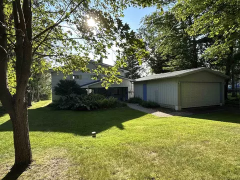 Exterior - 1777 E Pratt Lk, Gladwin, MI 48624 photo 3 of 11