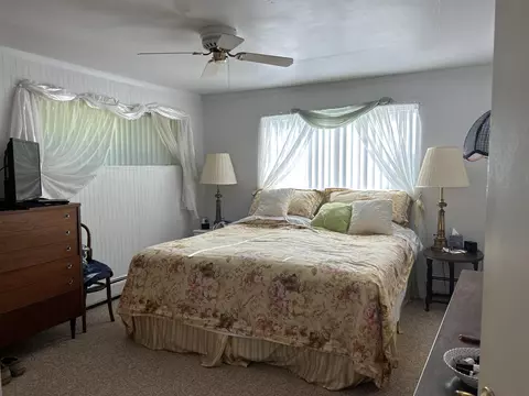 Bedroom - 1777 E Pratt Lk, Gladwin, MI 48624 photo 1 of 5