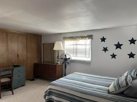 Bedroom - 1777 E Pratt Lk, Gladwin, MI 48624 photo 5 of 5
