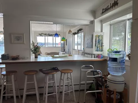 Kitchen - 1777 E Pratt Lk, Gladwin, MI 48624 photo 3 of 3