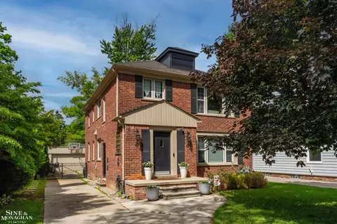493-495 Saint Clair, Grosse Pointe, MI 48230