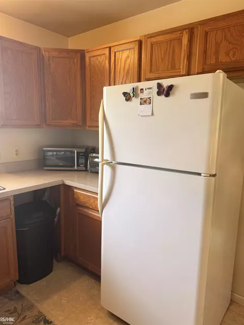 Kitchen - 520 Sheldon, Algonac, MI 48001 photo 1 of 2