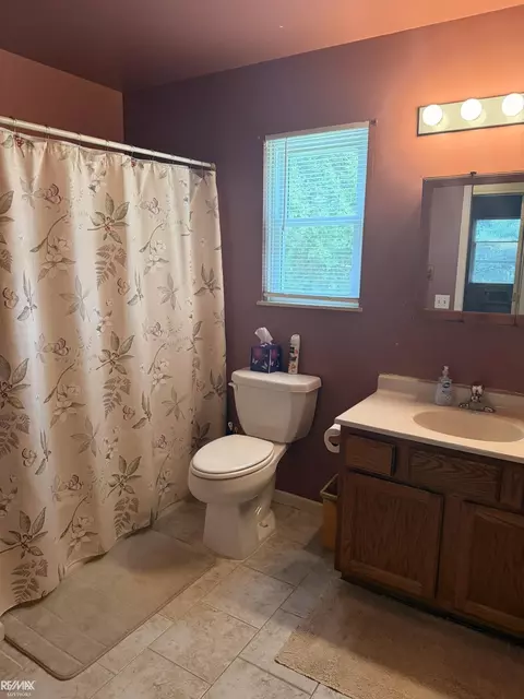 Bath - 520 Sheldon, Algonac, MI 48001 photo 1 of 1