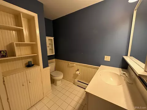 Bath - 1515 Glenwood, Ishpeming, MI 49849 photo 9 of 9