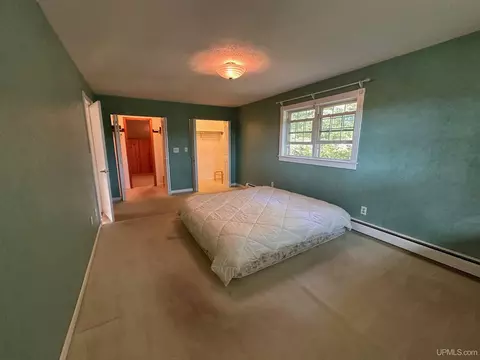 Bedroom - 1515 Glenwood, Ishpeming, MI 49849 photo 1 of 8
