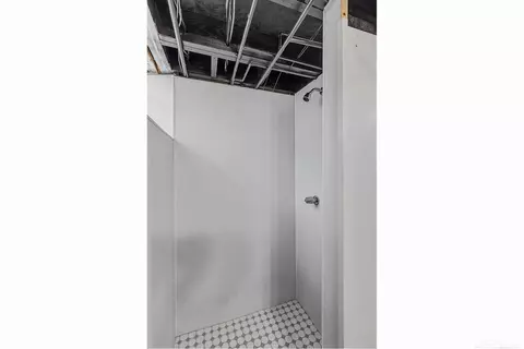 Bath - 16213 Forest, Eastpointe, MI 48021 photo 5 of 5