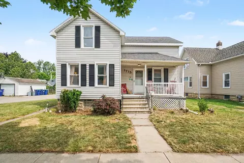 1715 Columbus, Bay City, MI 48708