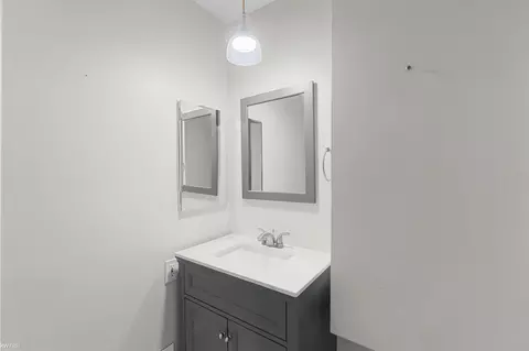 Bath - 4333 Post, Flint, MI 48532 photo 6 of 6
